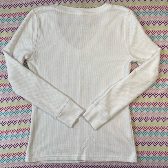 Top Out Sz L Long Sleeve V-Cute - Picture 2 of 5
